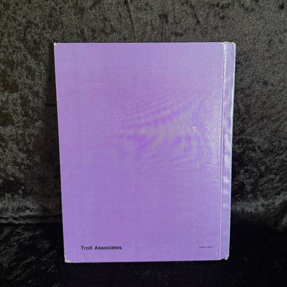 The Secret Garden by Frances Hodgson Burnett | 1988 | VTG Troll Illustrated Book - Picture 9 of 9